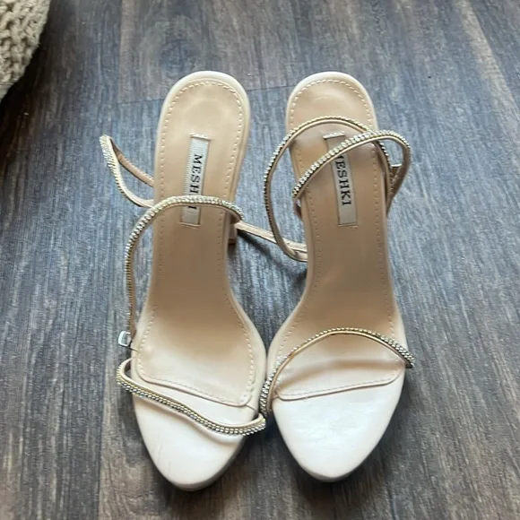 Meshki Hailey Patent Strap Heel - Picture 3 of 7